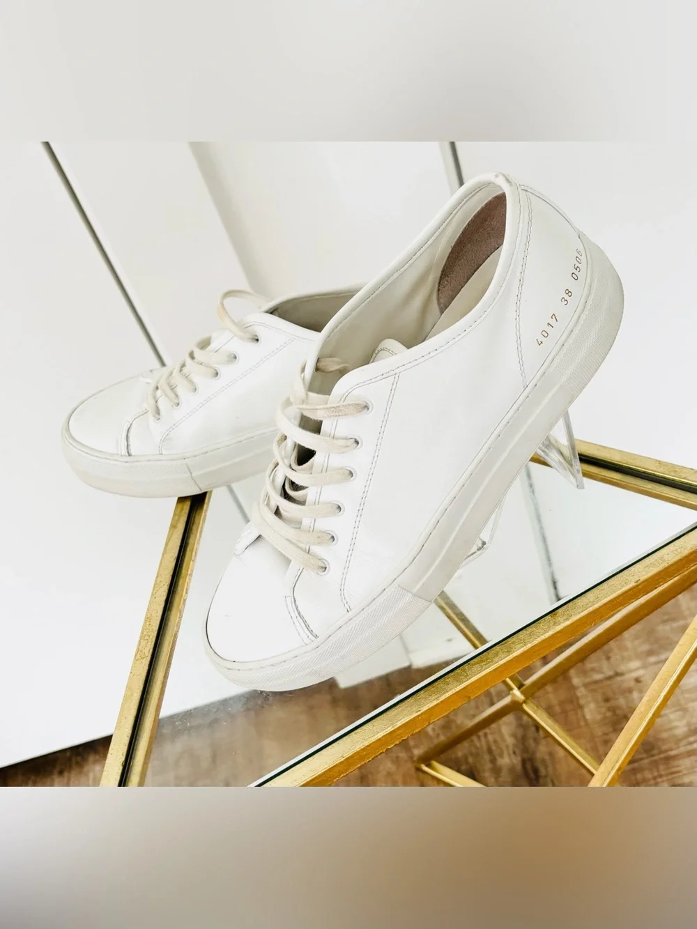 Common Projects pet free